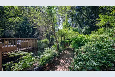 185 Tamal Road, Forest Knolls, CA 94933 - Photo 28