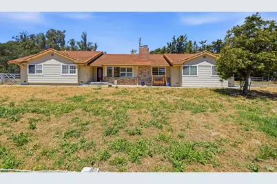 397 W Railroad Avenue, Cotati, CA 94931 - Photo 2