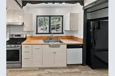 17401 Neeley Road, Guerneville, CA 95446 - Photo 28