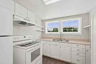 26069 River Rd, Cloverdale, CA 95425 - Photo 24