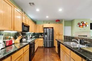 1653 Glenmore Dr, Fairfield, CA 94533 - Photo 10