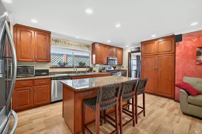 1204 Rincon Meadows Court, Santa Rosa, CA 95409 - Photo 6