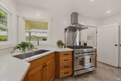 2210 Tejas Avenue, Napa, CA 94559 - Photo 20