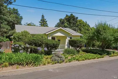 2210 Tejas Avenue, Napa, CA 94559 - Photo 4