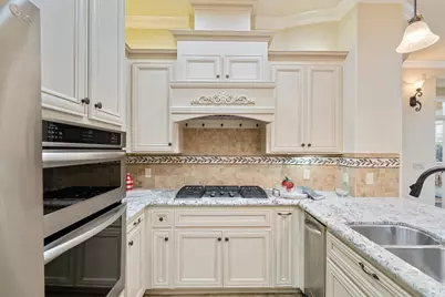 1215 Symphony Way, Vallejo, CA 94591 - Photo 10