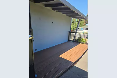 881 Windsor Street, Napa, CA 94558 - Photo 2