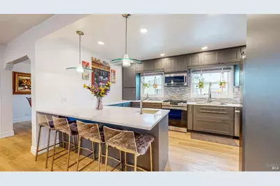 1065 Stevenson Street, Santa Rosa, CA 95404 - Photo 8