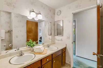 372 Valle Vista Avenue, Vallejo, CA 94590 - Photo 26