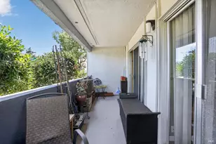 301 Broadway, Alameda, CA 94501 - Photo 4