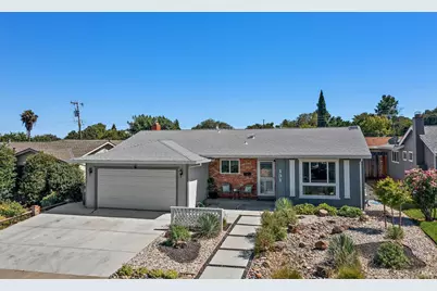 131 Manzanita Drive, Vacaville, CA 95688 - Photo 2