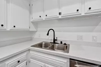 260 Los Alamos Road, Santa Rosa, CA 95409 - Photo 4