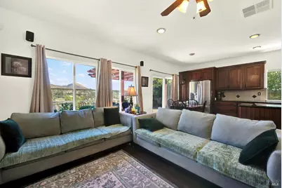6272 Pebble Beach Drive, Vallejo, CA 94591 - Photo 14