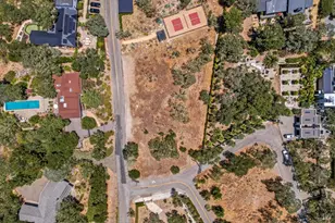 1605 Point Dr, Sonoma, CA 95476 - Photo 1
