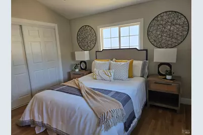 230 S Hartson Street, Napa, CA 94559 - Photo 18