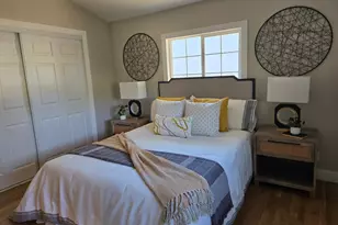 230 S Hartson St, Napa, CA 94559 - Photo 18