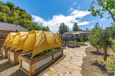 230 S Hartson Street, Napa, CA 94559 - Photo 30