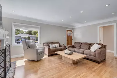 230 S Hartson Street, Napa, CA 94559 - Photo 46