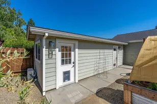 230 S Hartson St, Napa, CA 94559 - Photo 30