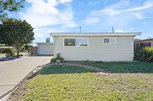 1700 Vermont St, Fairfield, CA 94533 - Photo 2