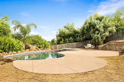 2136 Vineyard Hills Court, Vacaville, CA 95688 - Photo 72