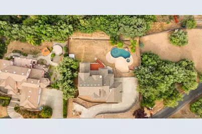 2136 Vineyard Hills Court, Vacaville, CA 95688 - Photo 84