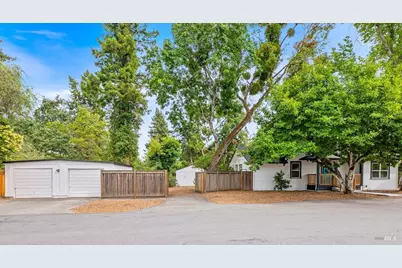 1524 Fair Oaks Court, Santa Rosa, CA 95404 - Photo 4