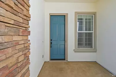 448 Three Rivers Court, Vacaville, CA 95688 - Photo 6