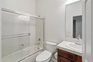 448 Three Rivers Ct, Vacaville, CA 95688 - Photo 32