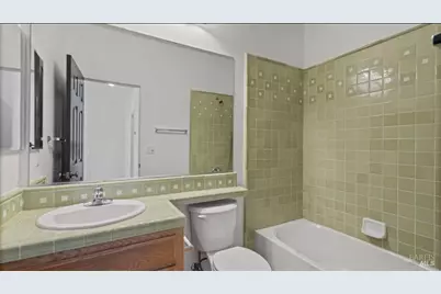 361 Gabiano Court, Vacaville, CA 95687 - Photo 24