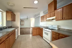 57 Yosemite Rd, San Rafael, CA 94903 - Photo 4