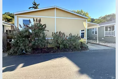57 Yosemite Road, San Rafael, CA 94903 - Photo 2