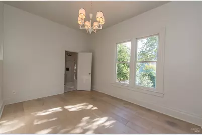 300 W 8th Street, Santa Rosa, CA 95401 - Photo 12