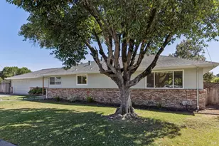 15 Brainerd Ave, Petaluma, CA 94952 - Photo 2