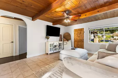 613 N Adams Street, Dixon, CA 95620 - Photo 8