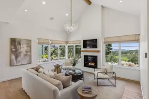 1035 Loma Vista Dr, Napa, CA 94558 - Photo 12