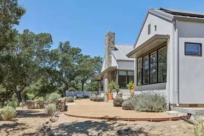 1035 Loma Vista Drive, Napa, CA 94558 - Photo 4