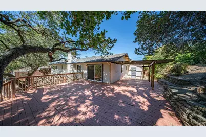 450 Mountain View Drive, Martinez, CA 94553 - Photo 6