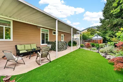 32 Springhill Court, Santa Rosa, CA 95409 - Photo 2