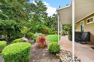 32 Springhill Ct, Santa Rosa, CA 95409 - Photo 32