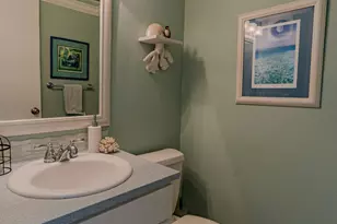112 Surrey Ln, San Rafael, CA 94903 - Photo 16