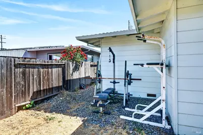 111 S Franklin Street, Cloverdale, CA 95425 - Photo 24