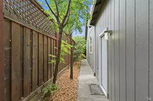 1842 Wright St, Santa Rosa, CA 95404 - Photo 30