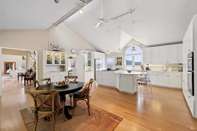 349 Fairhills Drive, San Rafael, CA 94901 - Photo 12