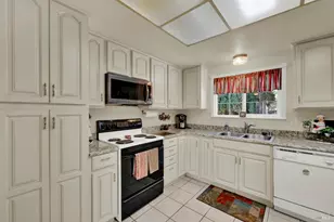 214 Gentry Cir, Vacaville, CA 95687 - Photo 24