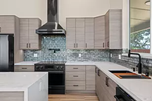 868 Sanel Dr, Ukiah, CA 95482 - Photo 4