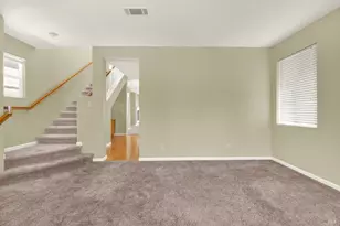 1882 Hummingbird Dr, Fairfield, CA 94534 - Photo 16
