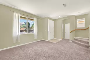 1882 Hummingbird Dr, Fairfield, CA 94534 - Photo 14