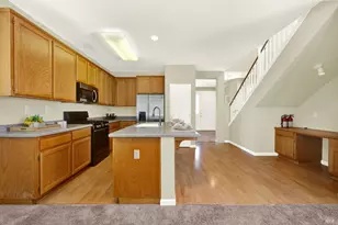 1882 Hummingbird Dr, Fairfield, CA 94534 - Photo 30