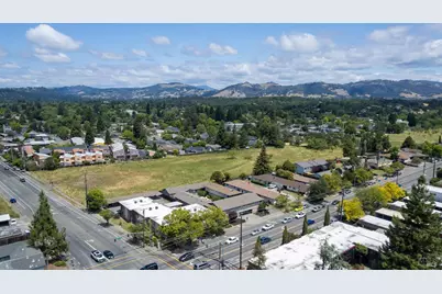 4015 Hoen Avenue, Santa Rosa, CA 95405 - Photo 10