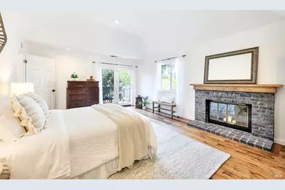 1000 E Sunnyslope Road, Petaluma, CA 94952 - Photo 14